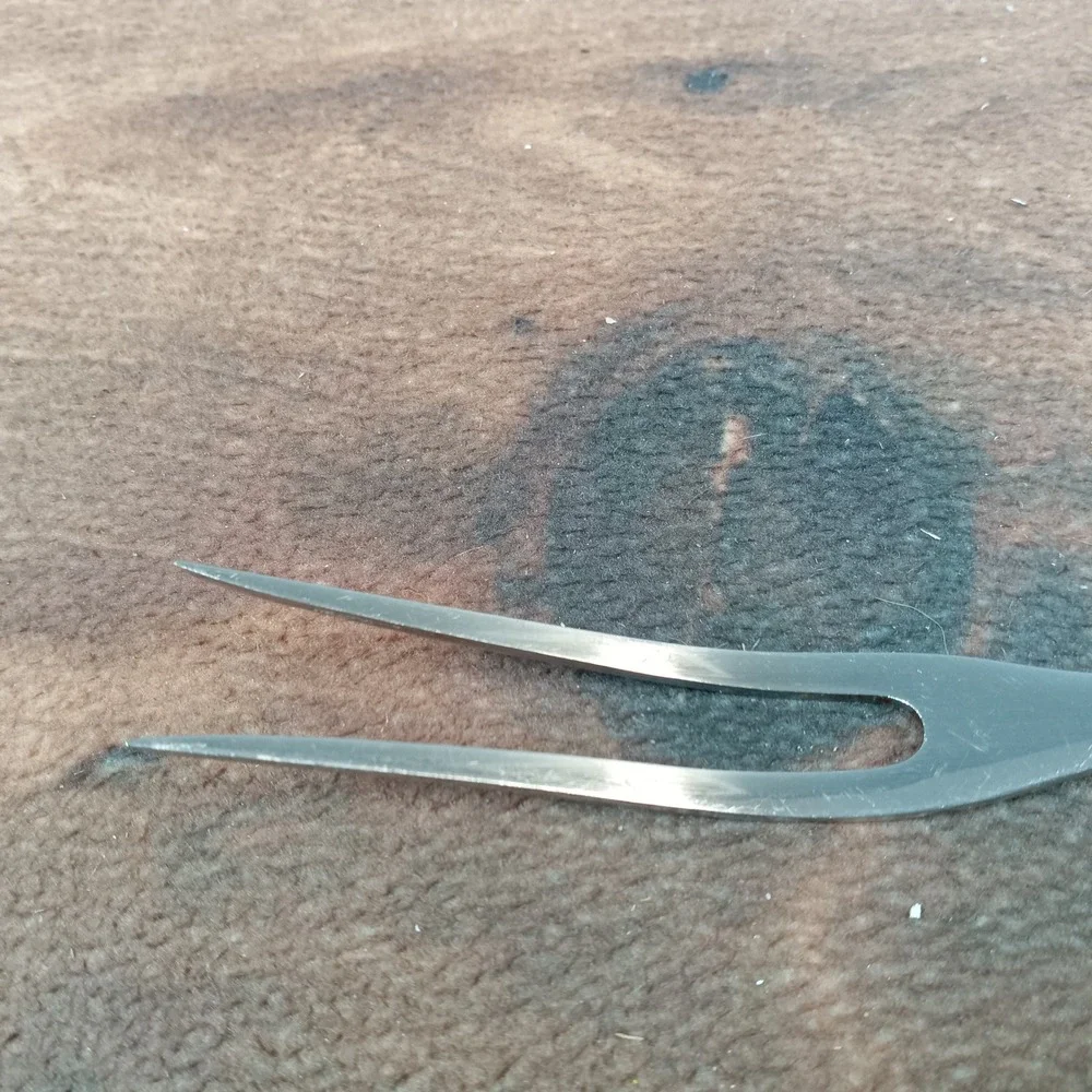 Cutco No 27 Carving Fork Brown Swirl Handle Stainless Steel Made in USA Vintage